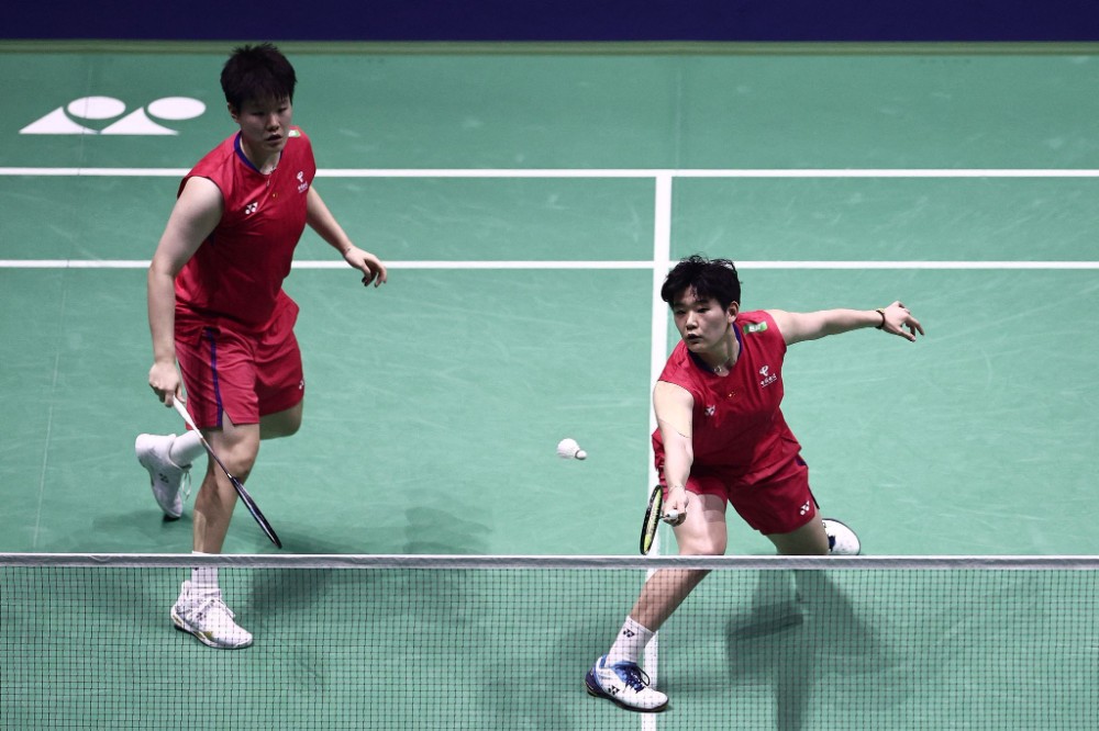 似乎被玻利 似乎被玻利