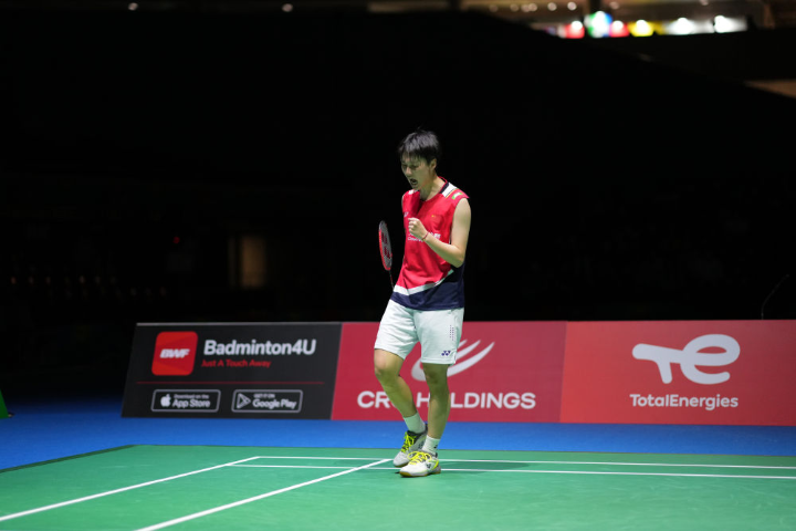 继续全力以 继续全力以