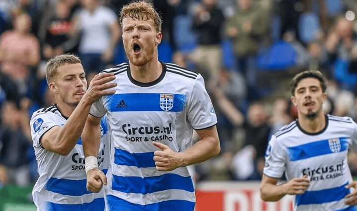 22助攻的 22助攻的